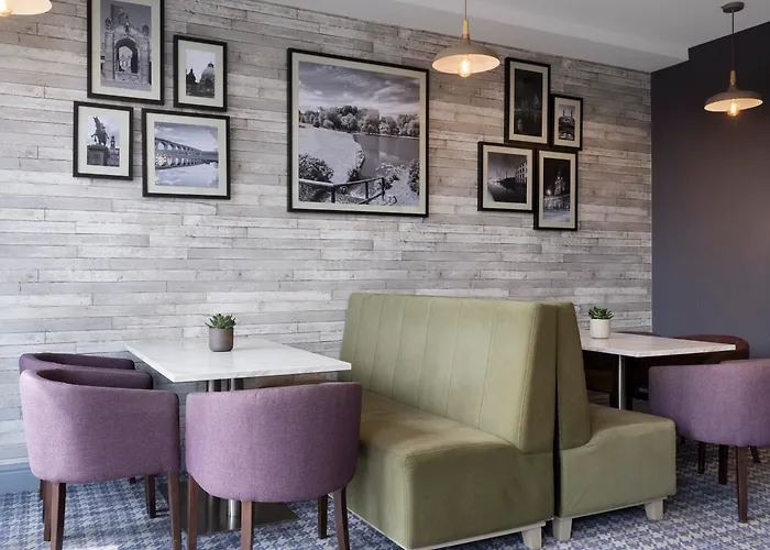 Leonardo Hotel Leeds - Formerly Jurys Inn Leeds
